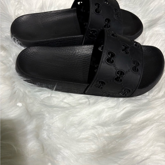 Gucci slides - Picture 3 of 4